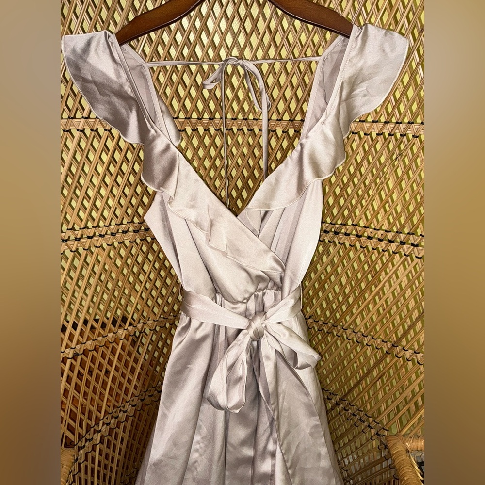 Show Me Your Mumu Samantha Ruffle Wrap Dress Size XS - Picture 11 of 16
